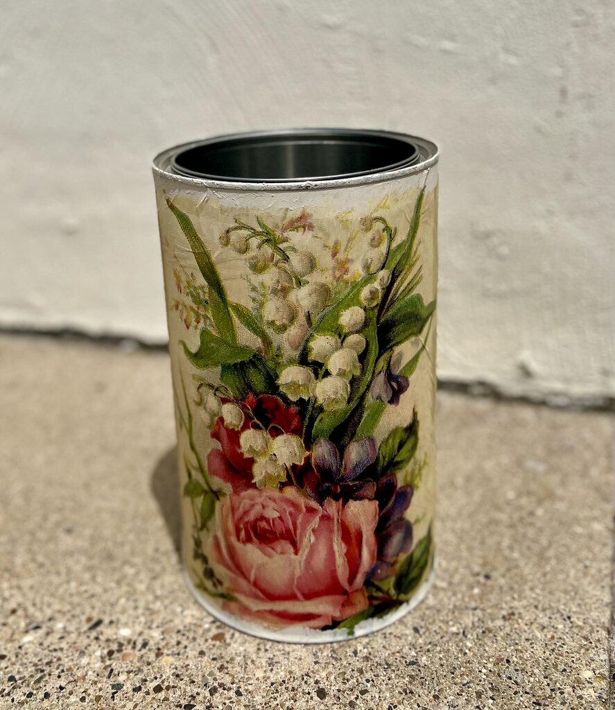 Can Vase