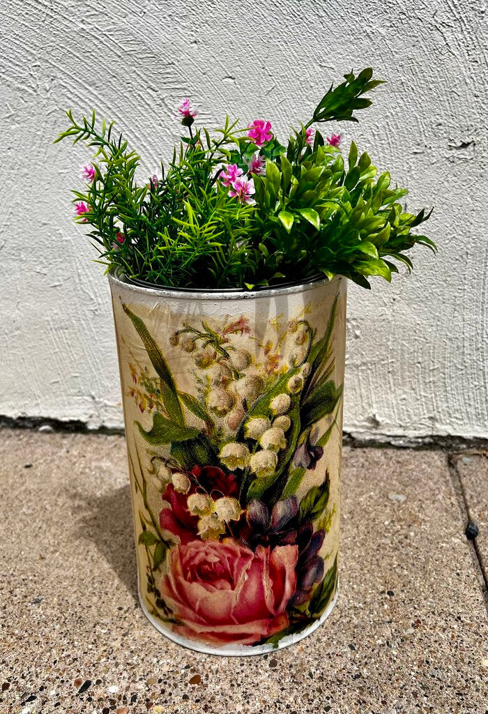 Can Vase