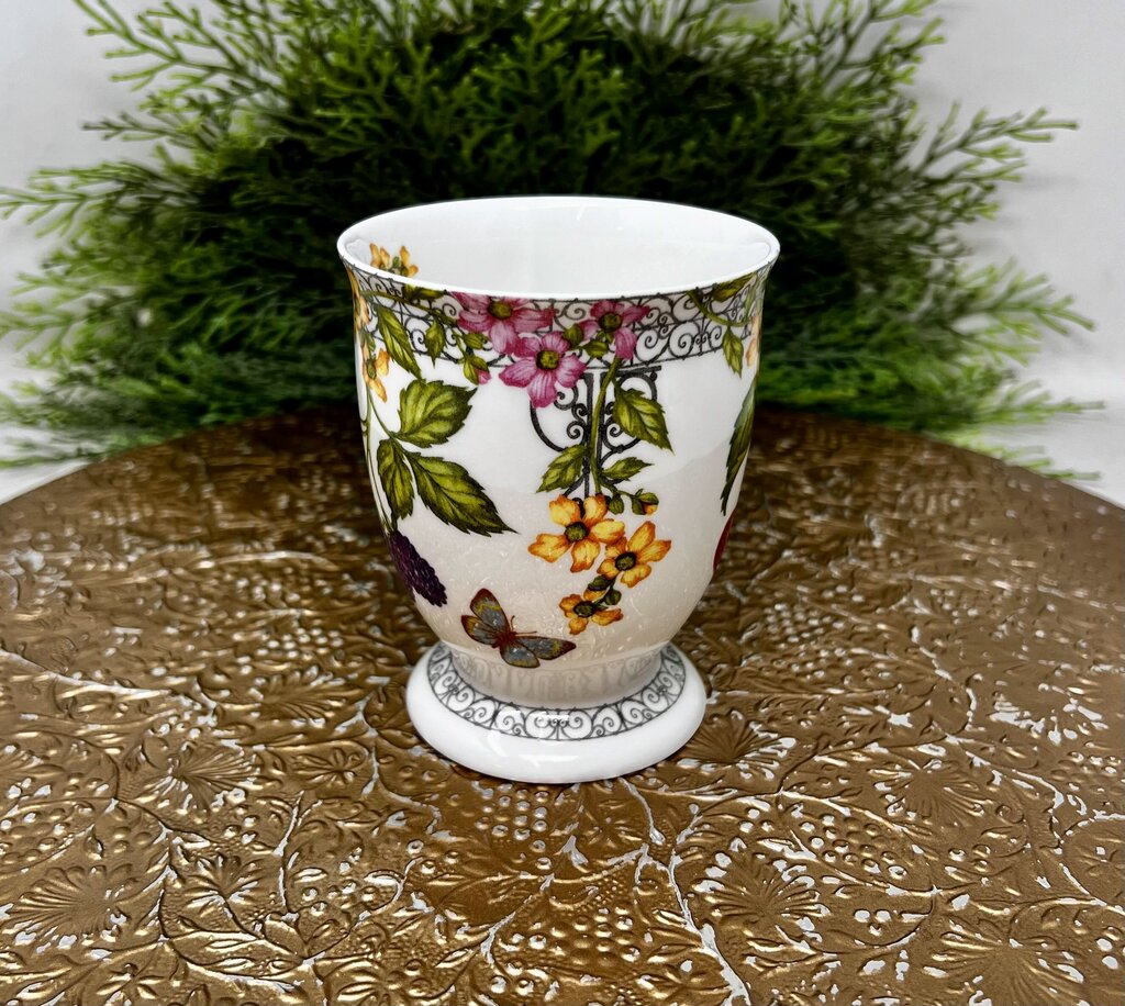 Elizabethan Find Bone China Mug Set