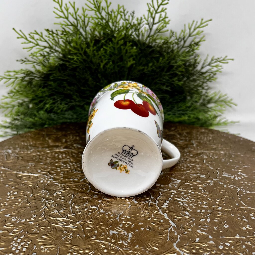 Elizabethan Find Bone China Mug Set