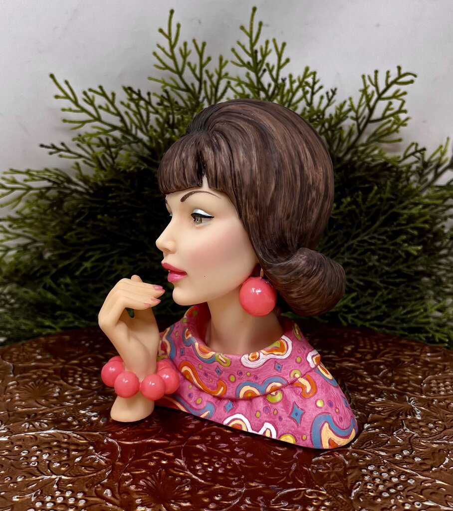 Cameo Girls Lady's Vase Judith Sorority Sister