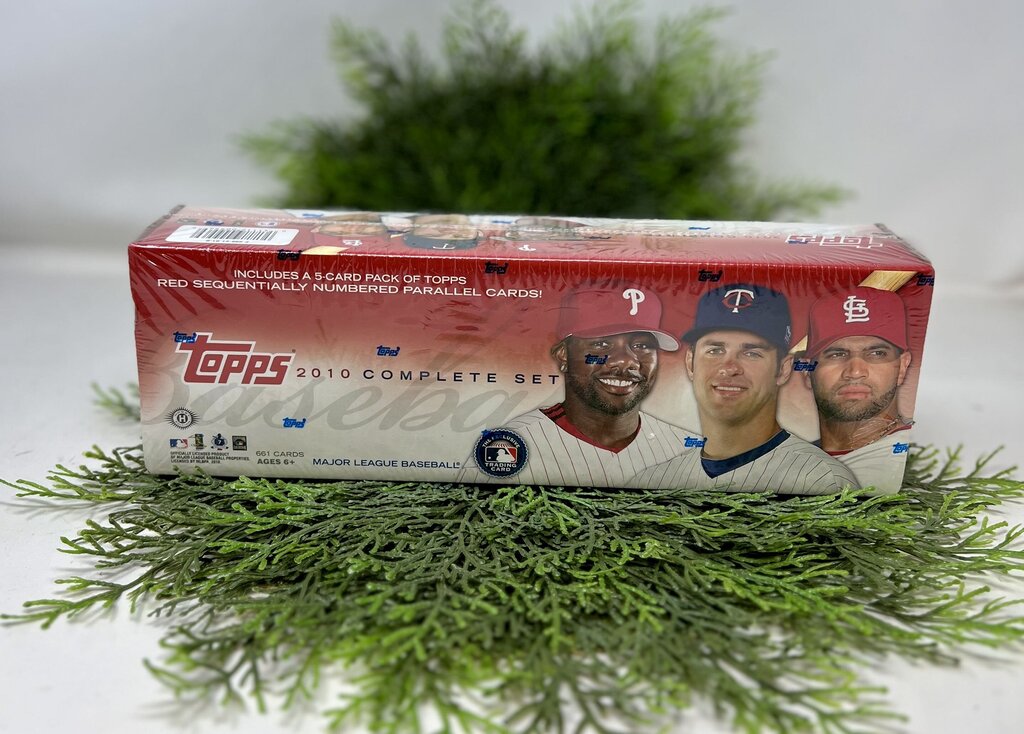 2010 Topps Baseball Complete Factory Sealed Set w/ Mantle Patch Card Version