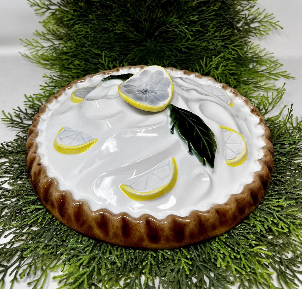 Ceramic Lemon Meringue Pie Covered Dish