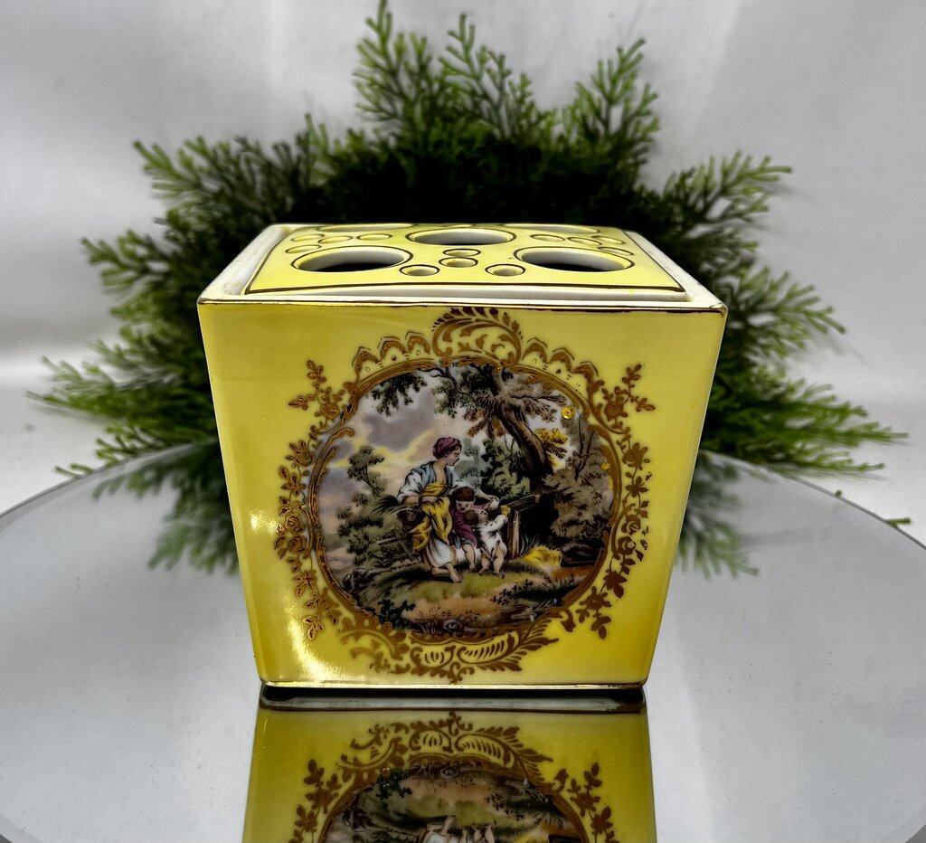 Andrea Sadek Couple Flower Planter With Frog