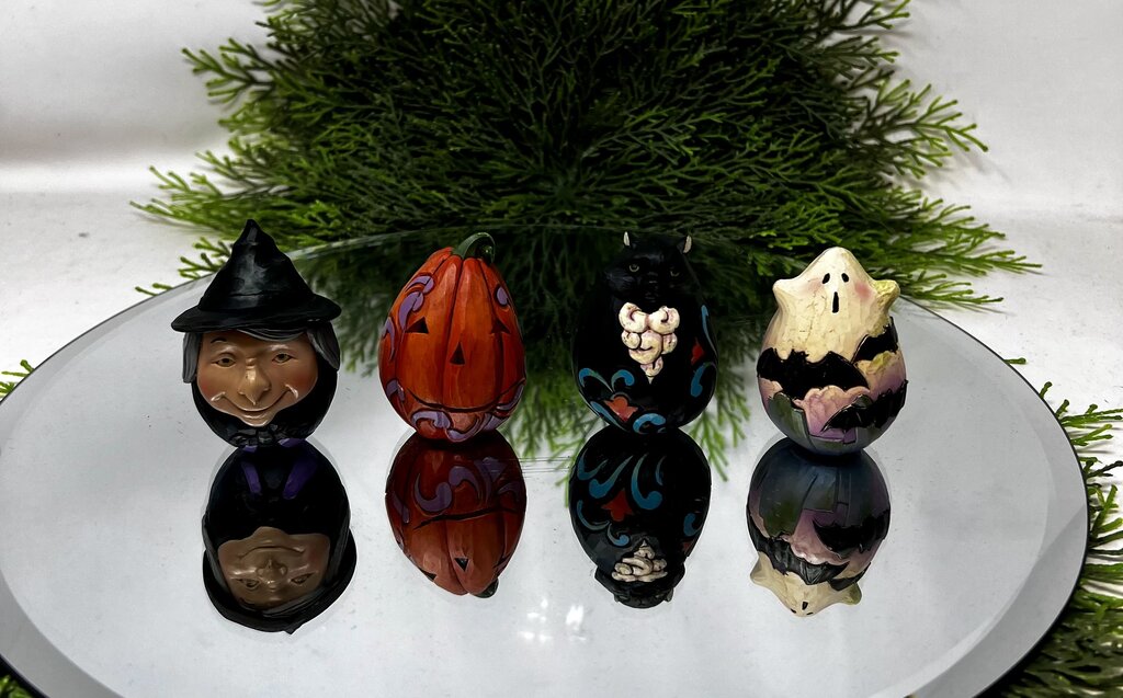Jim Shore "A Scare in the Air" Pumpkin Basket With Eggs