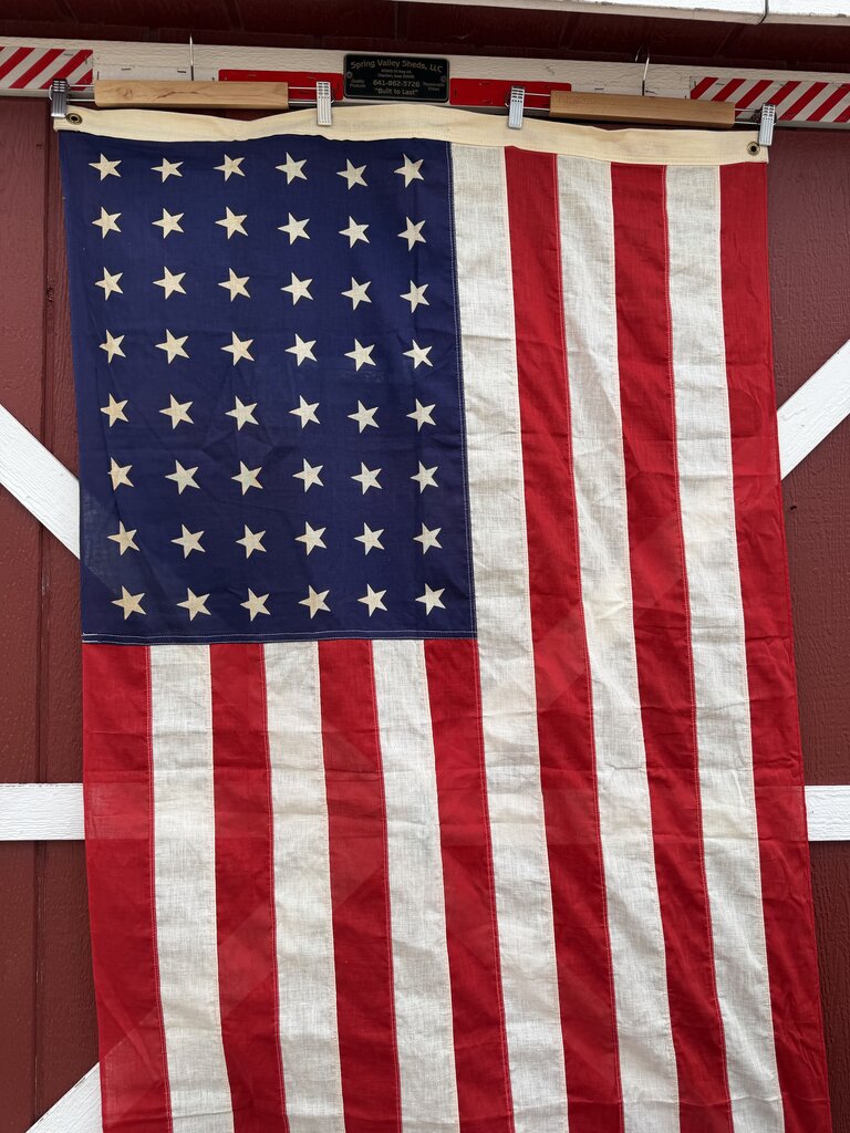 Vintage Med Stitched American Flag
