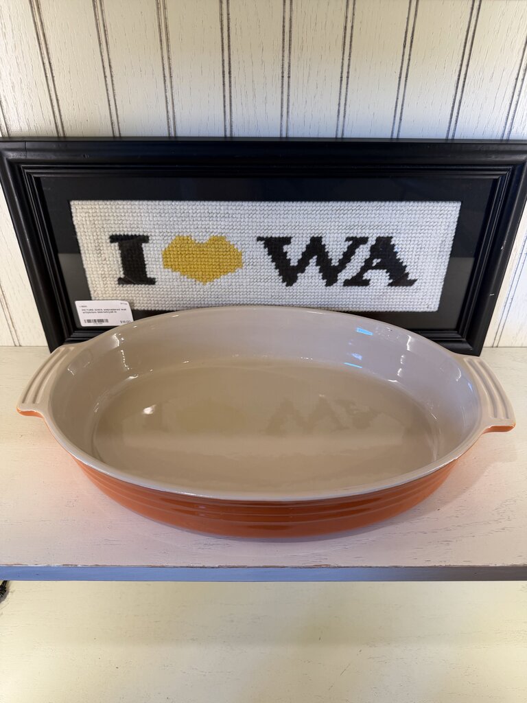 Le Creuset Oval Baking Dish