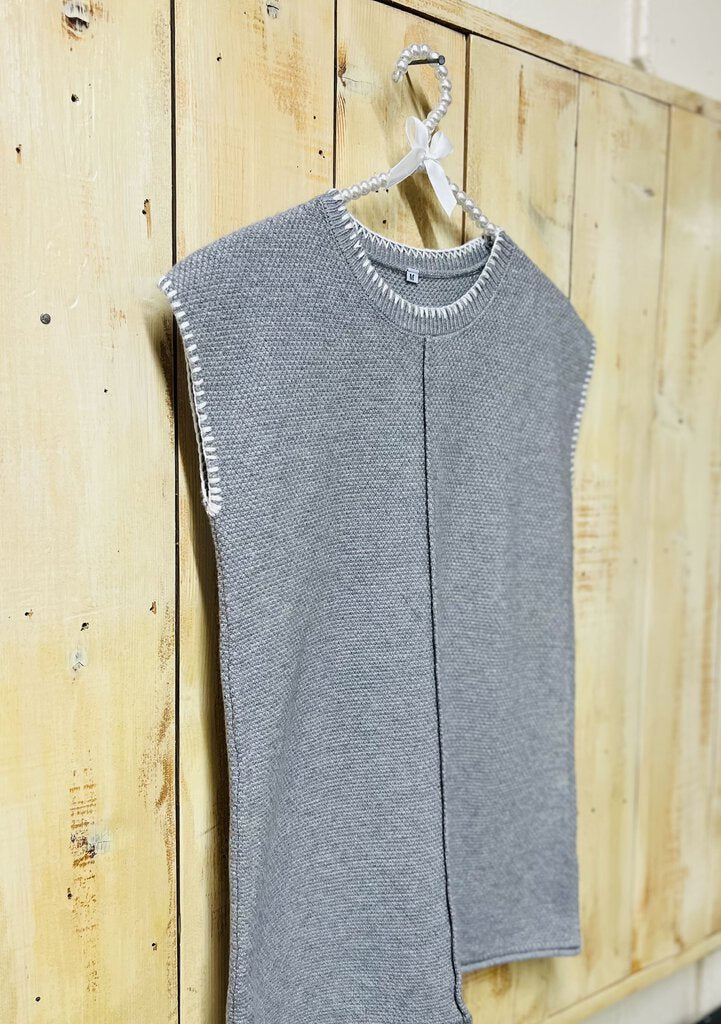 sleeveless sweater