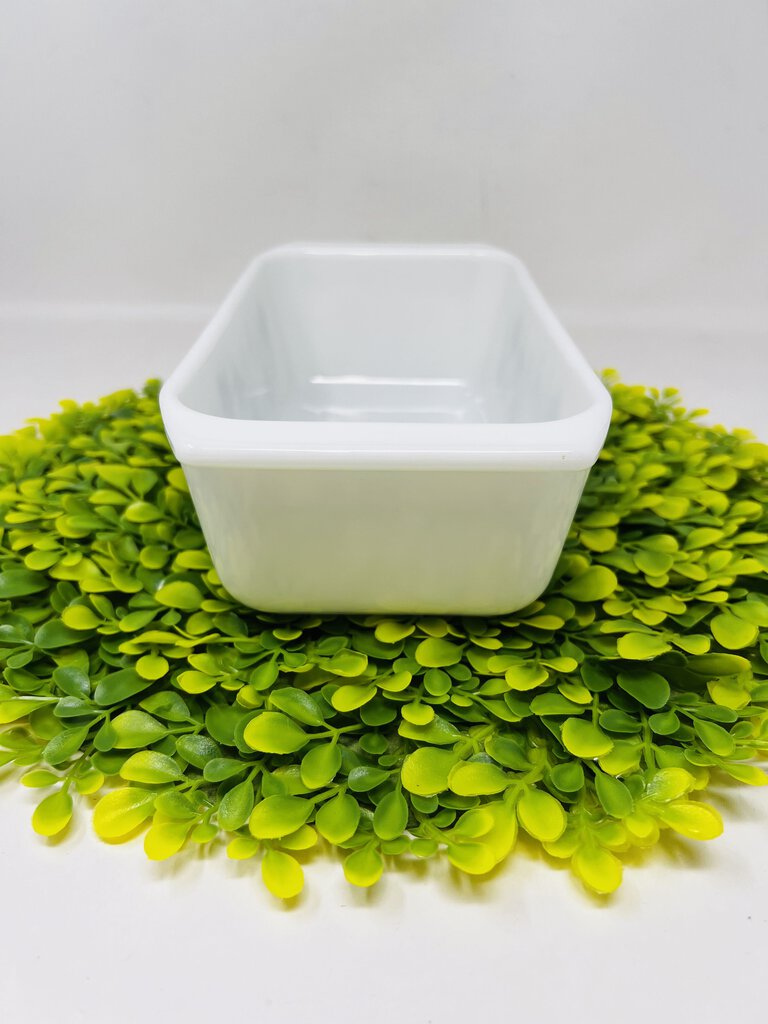 Pyrex Crazy Daisy Bread Dish