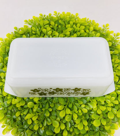 Pyrex Crazy Daisy Bread Dish