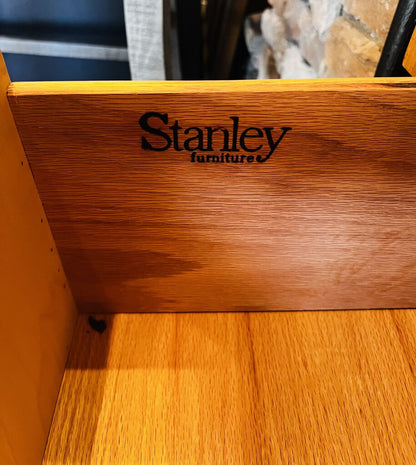 Stanley Armoire