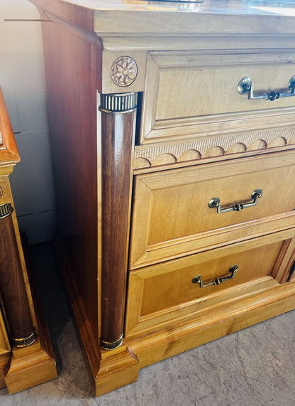 Stanley Vanity Dresser With Mirror