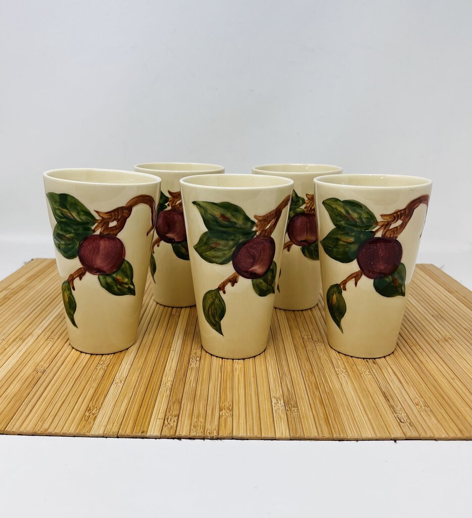 Vintage Franciscan Apple Tumbler Set