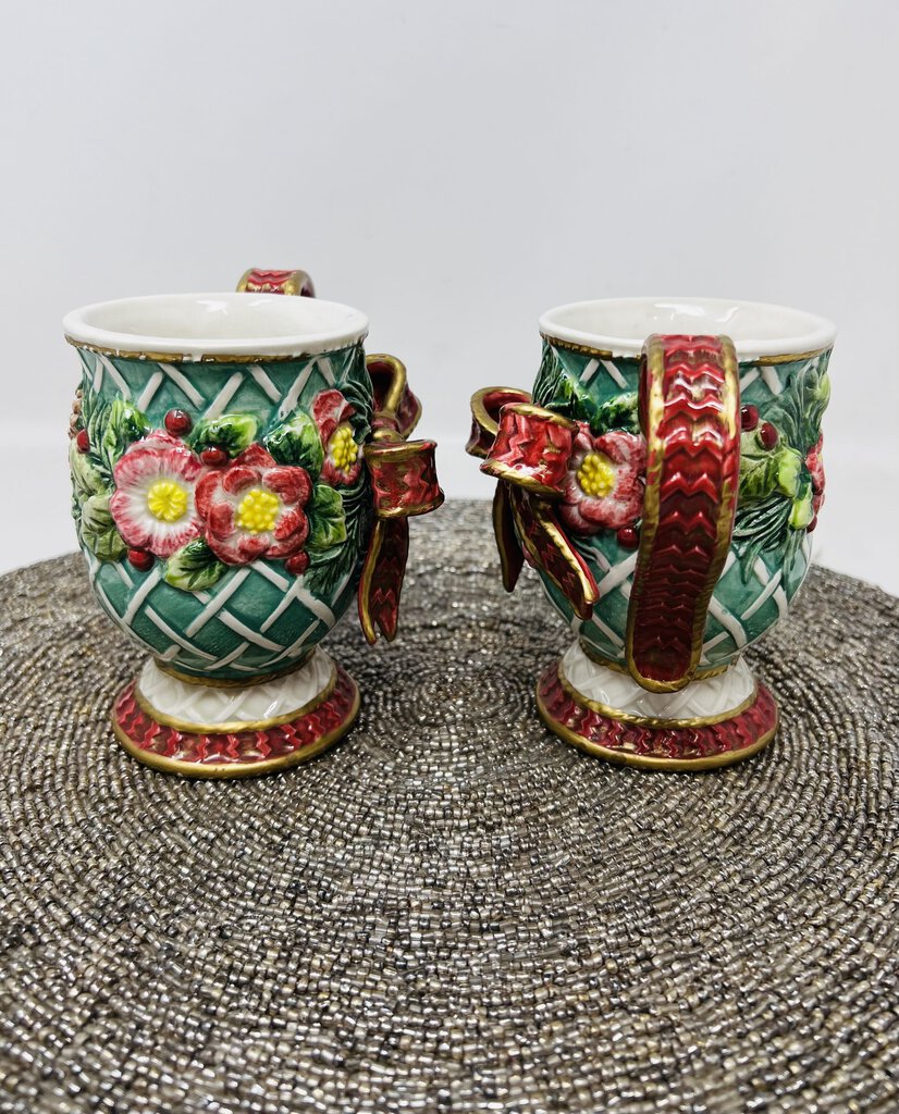 Fitz & Floyd Christmas Bow Mug Set