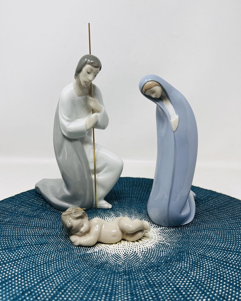 Vintage Lladro Nativity Sculptures