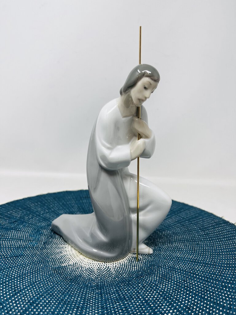 Vintage Lladro Nativity Sculptures