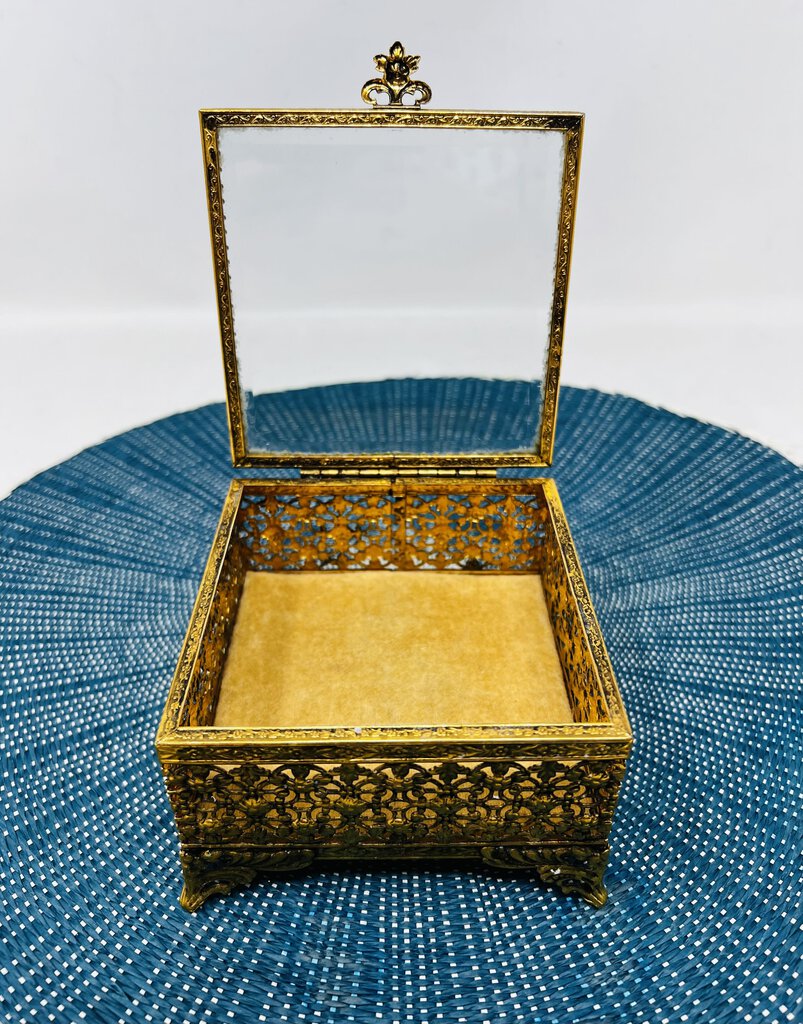 Filigree Trinket Box