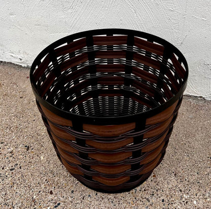 The Veranda Chocolate Planter Basket (Large)
