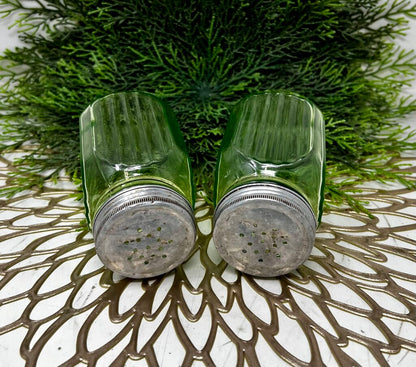 Vintage Anchor Hocking Uranium Vaseline Depression Glass Salt & Pepper Shakers