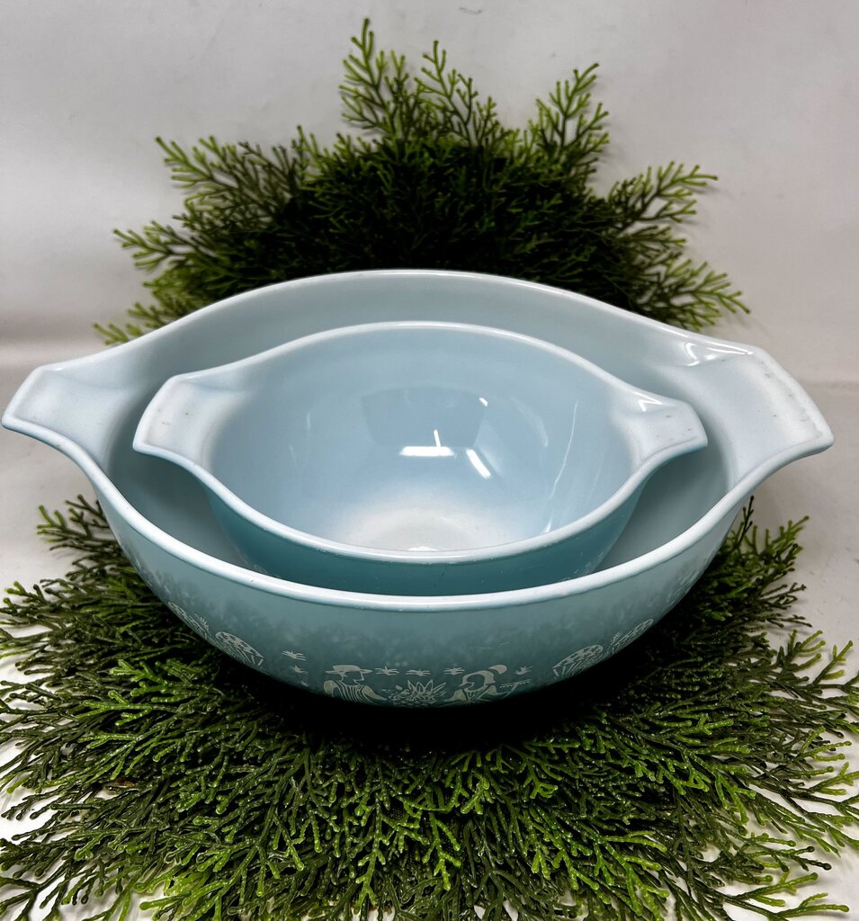 Pyrex Butterprint Cinderella Bowl Set