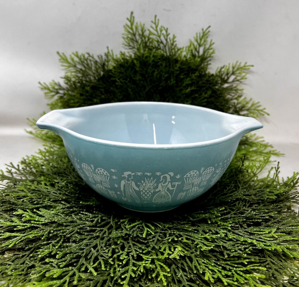 Pyrex Butterprint Cinderella Bowl Set