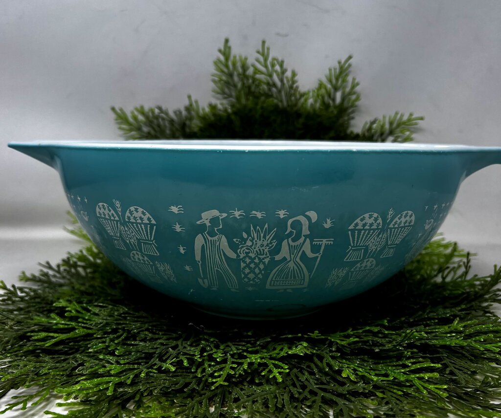 Pyrex Butterprint Cinderella Bowl Set
