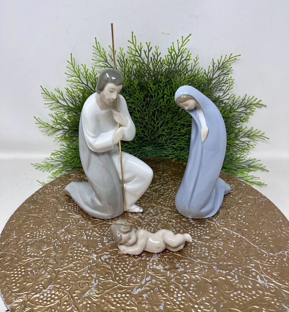 Lladro Nativity Set