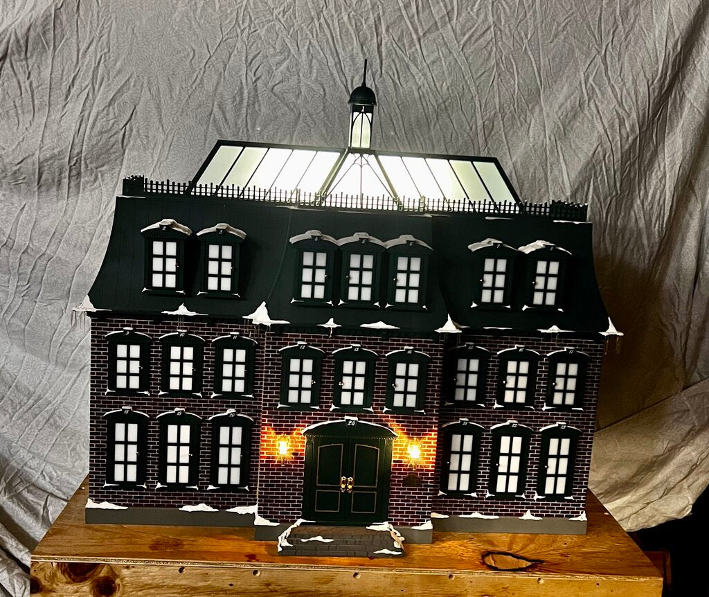 Tiny Tims Advent House