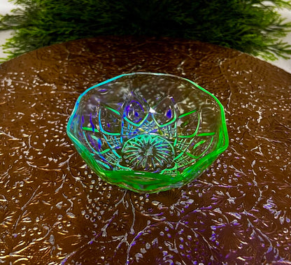 Hazel Atlas Uranium Glass Bowl Set Diamond Pattern Ruffled Edge