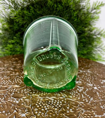 Vaseline Measuring Cup