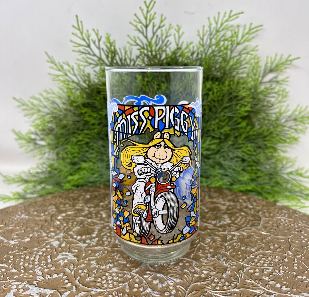 McDonalds Collector Tumbler Miss Piggy