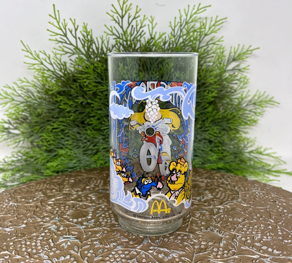 McDonalds Collector Tumbler Miss Piggy