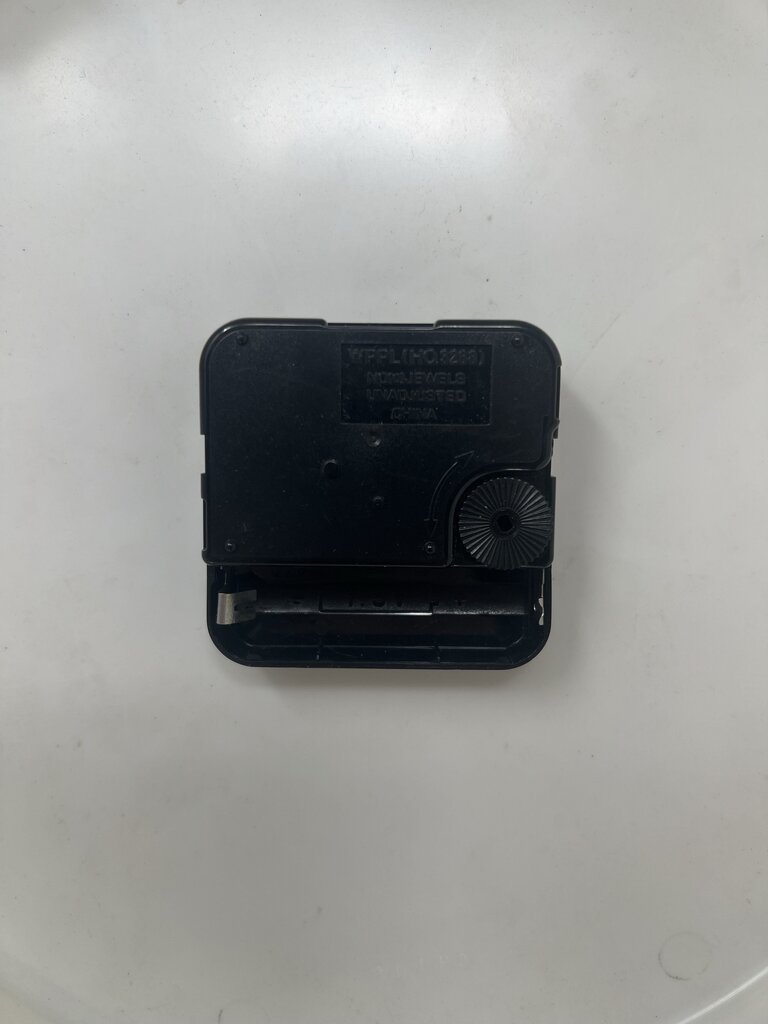 VTG Budweiser Bottle Cap Clock