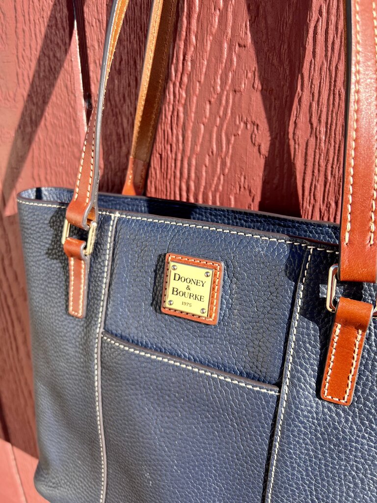 Dooney&Bourke Tote Purse