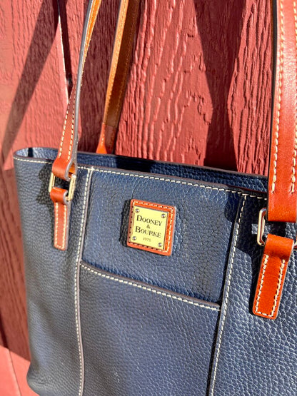 Dooney&Bourke Tote Purse