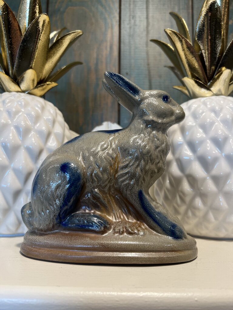 Beaumont Brothers Pottery Bunny