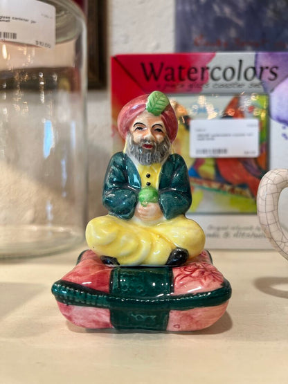 Vintage Arabian Sultaan On Pillow Salt and Pepper Shaker 1950s Japan