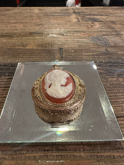 Max Factor Cameo Powder