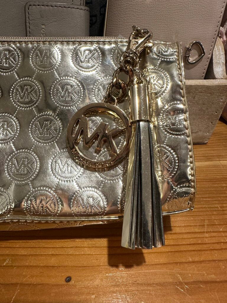 Michael Kors Estee Lauder Gold Cosmetic Bag w Hangtag