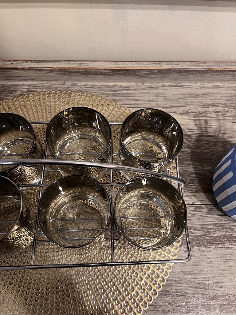Vintage Mid-Century Atomic Starburst Glass Set With Holder