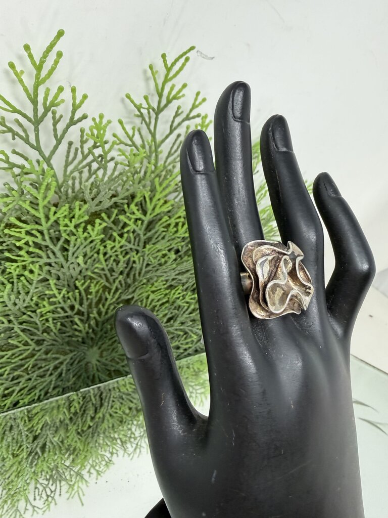 silpada sterling silver flower ring