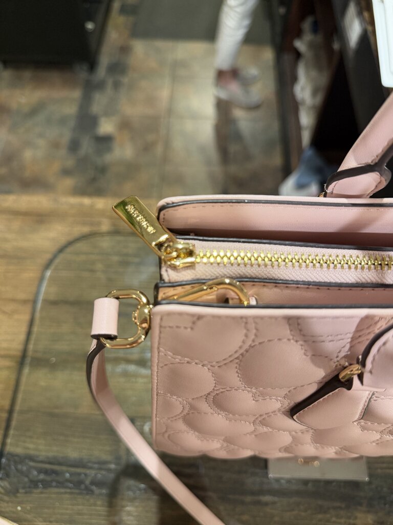 Michael Kors Sheila Bag And Wallet Set