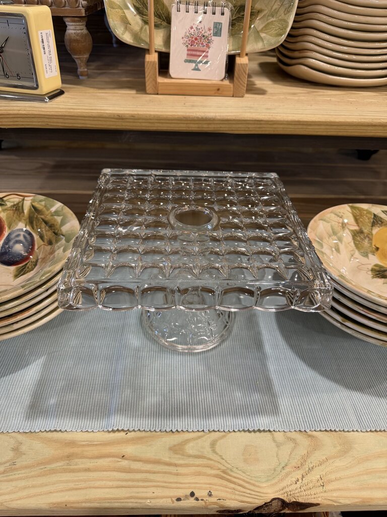 Square Pedastal Scalloped Cake Stand