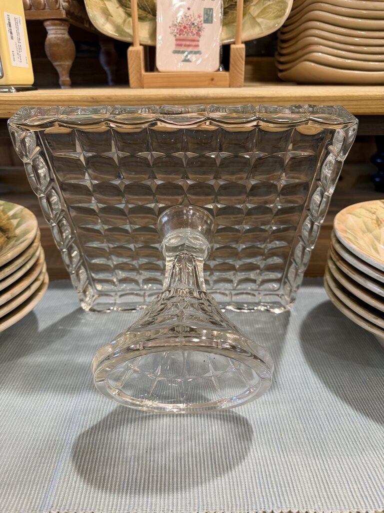 Square Pedastal Scalloped Cake Stand
