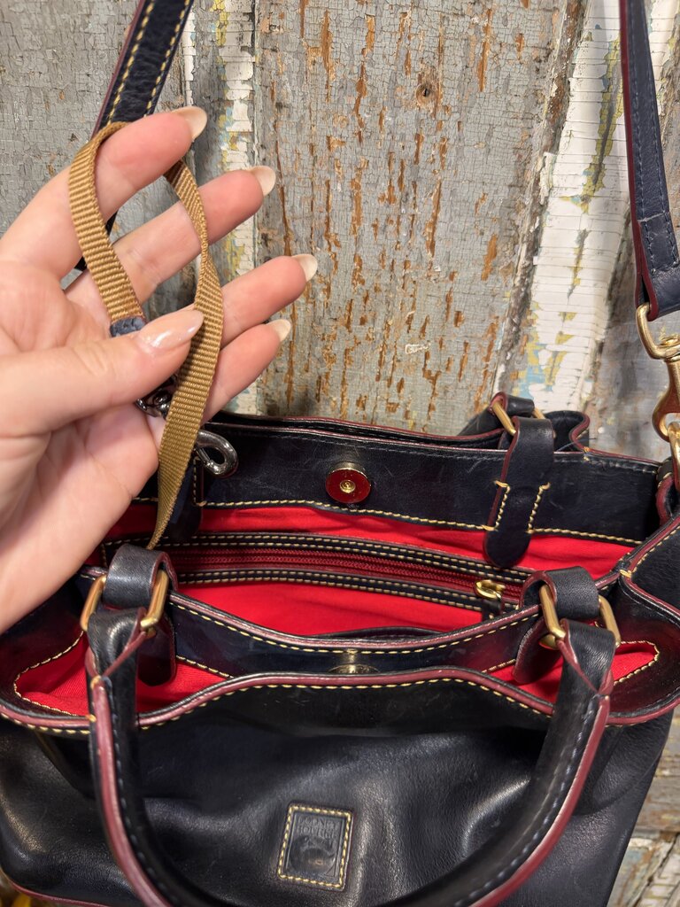 Dooney&Bourke Black Leather Purse