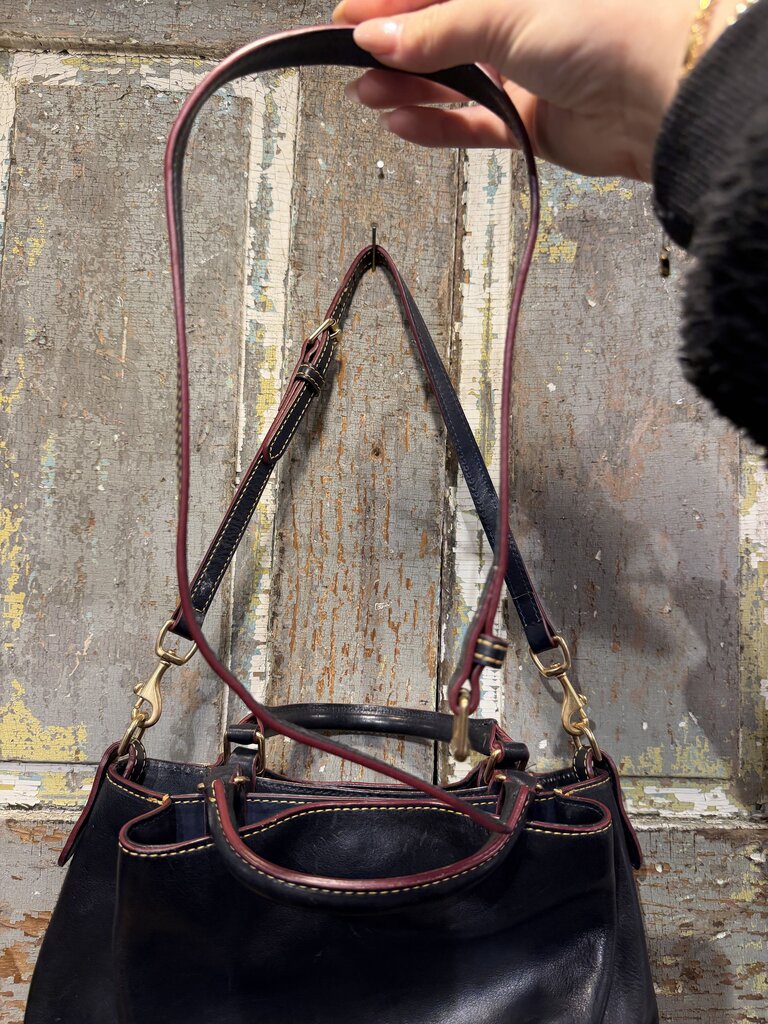 Dooney&Bourke Black Leather Purse