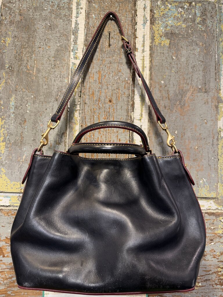 Dooney&Bourke Black Leather Purse