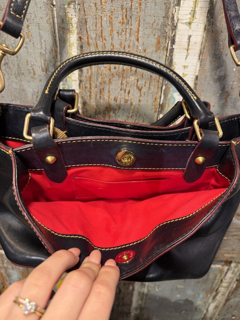 Dooney&Bourke Black Leather Purse