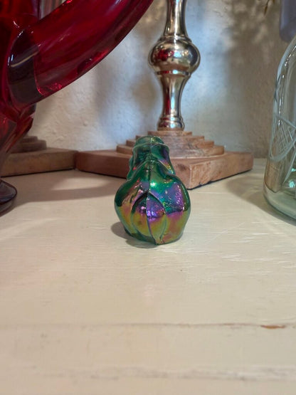 Fenton Green Carnival Glass Bunny