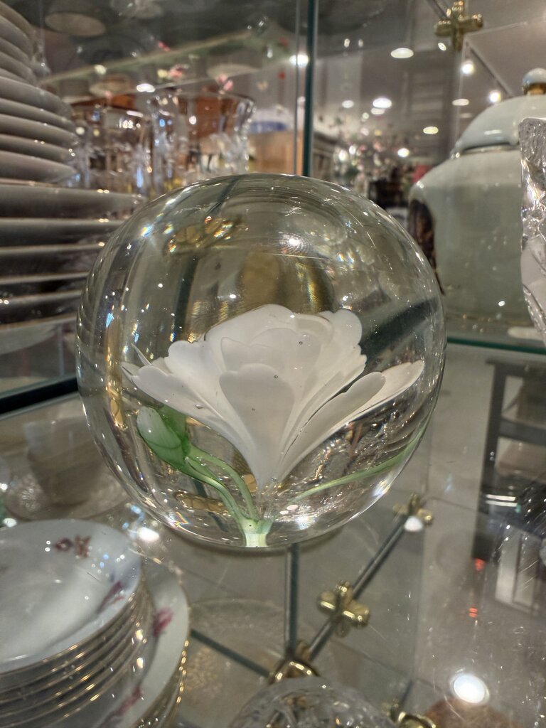 Flower Paper Weight